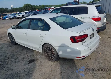 2016 Volkswagen Jetta 1.8T Sport из США, поврежденный, VIN 3VWD17AJ2GM278367